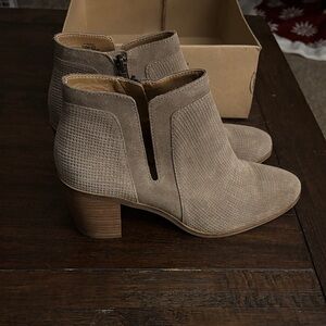 Lucky Brand Textured Taupe Ankle Booties